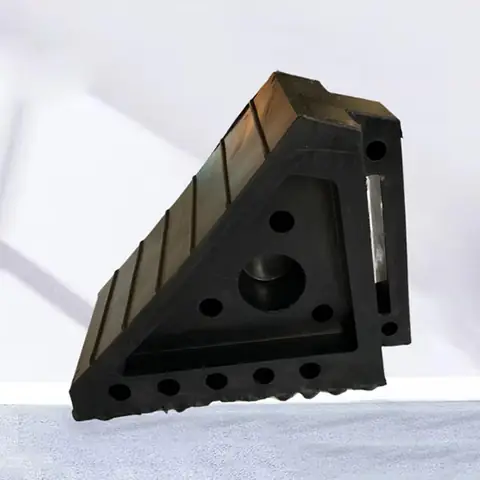 Chi Tiết Sản Phẩm Cao Su Chèn Bánh Xe Một Mặt