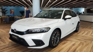 A02 Xe Honda Civic 1 8 G Turbo Cvt Viet Nam