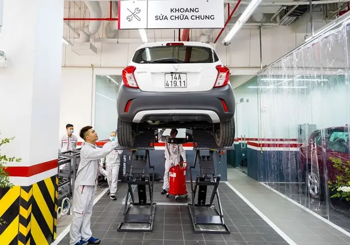 Chính Sách Hậu Mãi Hấp Dẫn Là Một Trong Những Yếu Tố Quan Trọng Giúp Khách Hàng Tin Tưởng Và Lựa Chọn Các Dòng Xe Vinfast. Trong Đó Phải Kể Đến Chính Sách Bảo Hành 10 Năm, Thời Gian Bảo Hành Lâu Nhất Cho Một Mẫu Xe Phổ Thông Tại Thị Trường Việt Nam.