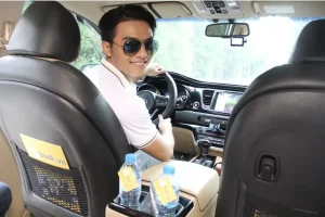 Tại Sao Phải Thuê Xe Tháng Hợp Đồng Năm?