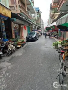 Chợ Xe Ô Tô Cũ Cẩm Phả: Kinh Nghiệm Mua Bán Xe An Toàn, Uy Tín Năm 2025