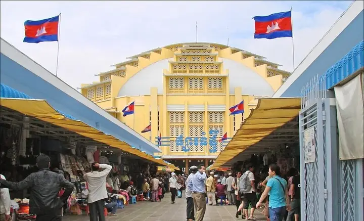 Chợ Xe Ô Tô Cũ Campuchia: Kinh Nghiệm Mua Bán Và Đánh Giá Thị Trường