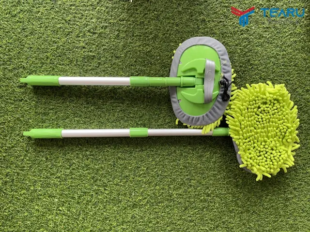 Đặc Điểm Chổi Lau Thành Và Nóc Xe Ô Tô