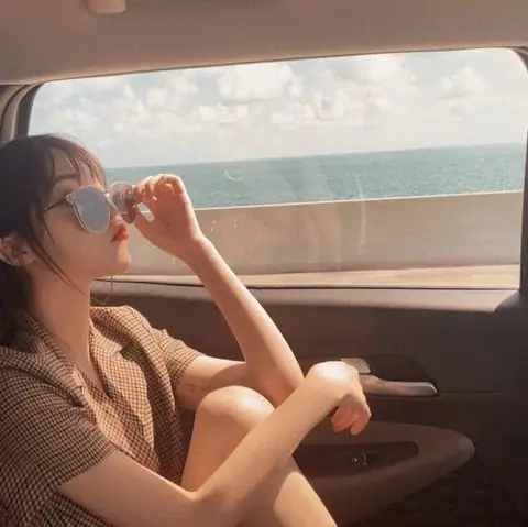 Mẹo Chụp Ảnh Trên Xe Ô Tô Giúp Chị Em Có Những Bức Ảnh Nghìn Like