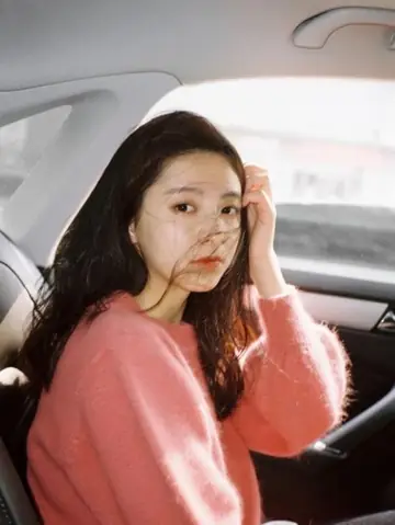 Mẹo Chụp Ảnh Trên Xe Ô Tô Giúp Chị Em Có Những Bức Ảnh Nghìn Like