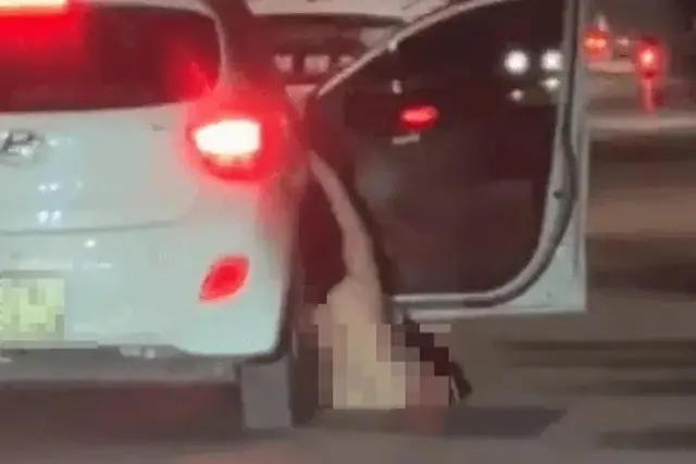 Hiểu Rõ Hành Vi Và Cách Xử Lý Khi Có Người Đi Vệ Sinh Bậy Trên Xe Ô Tô