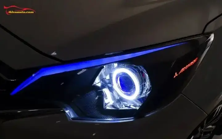 Có Nên Độ Đèn Bi Xenon Cho Xe Ô Tô Không?