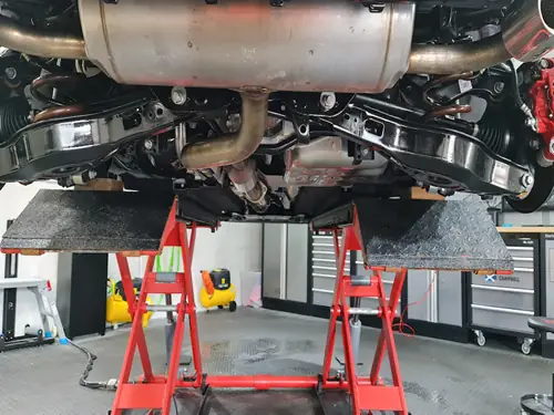 10. Tốt Nhất Nên Phủ Gầm Ô Tô Tại Đơn Vị Có Chuyên Môn!