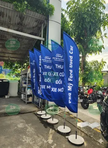 Cờ Phướn Giọt Nước& Cờ Phướn Lưỡi Liềm