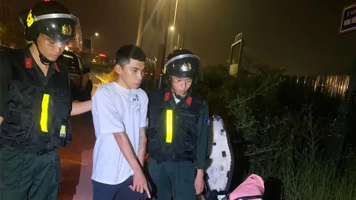 Cóc Mở Cửa Xe Ô Tô