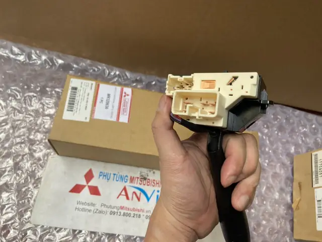 Cách Bật Đèn Pha Cốt