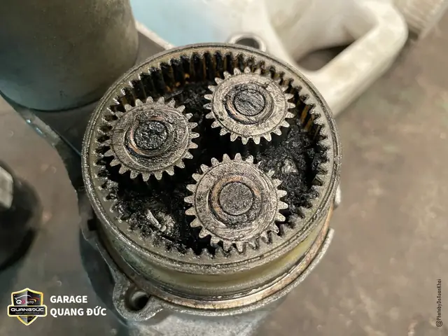 Nguyên Nhân Hư Hỏng Củ Đề Trên Toyota Camry 2.4g