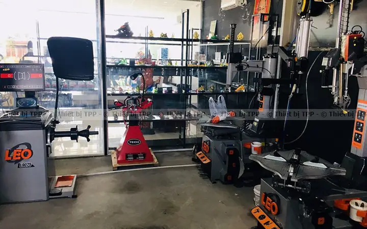 Top 15 Cửa Hàng Lốp Xe Ô Tô Uy Tín Nhất Tphcm: Giá Rẻ, Dịch Vụ Chuyên Nghiệp