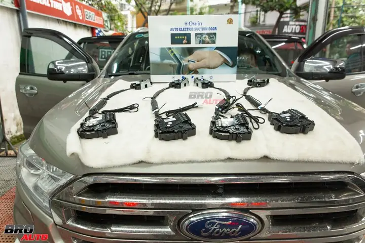 Cửa Hít Ô Tô Owin Cao Cấp