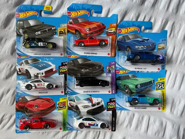 Cửa Xe Ô Tô Tiếng Anh Là Gì: Toàn Tập Từ A-z Về Các Loại Cửa Ô Tô