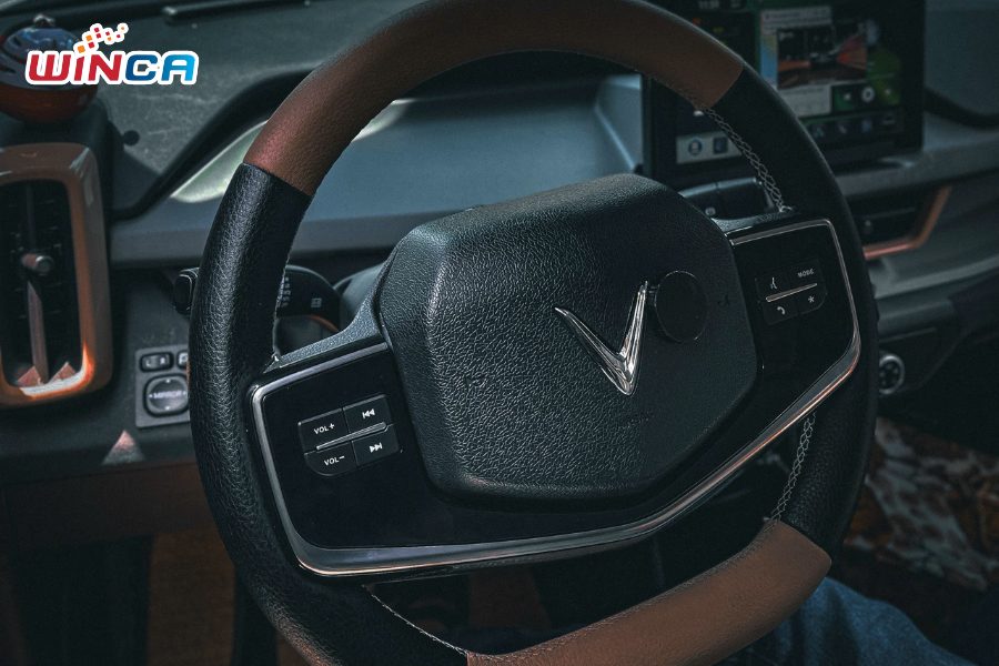 Chức năng điều khiển chính trên cụm phím vô lăng VF3: Hướng dẫn sử dụng.