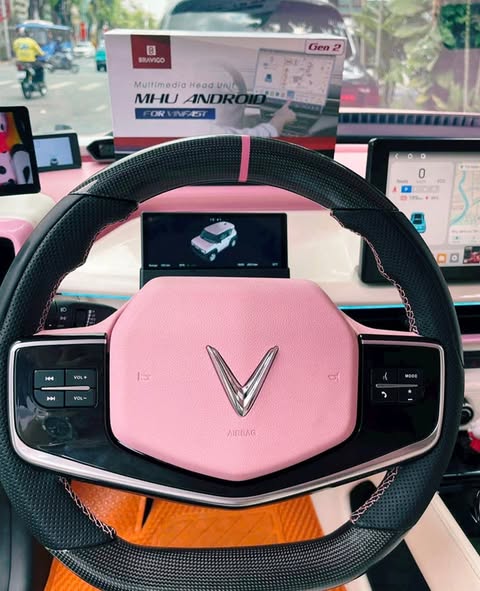 Ưu điểm và nhược điểm của cụm phím vô lăng VF3: So sánh khách quan.