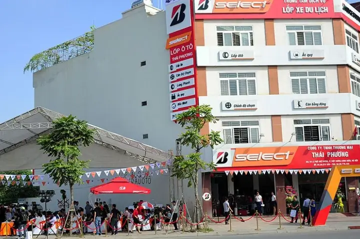 Dịch Vụ Và Điểm Nổi Bật Tại Lốp B-select Thái Phương
