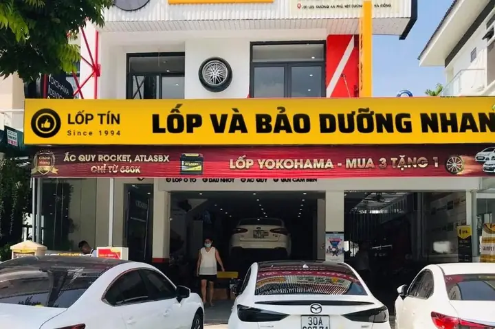 Dịch Vụ Và Điểm Nổi Bật Tại Yis Lốp Tín