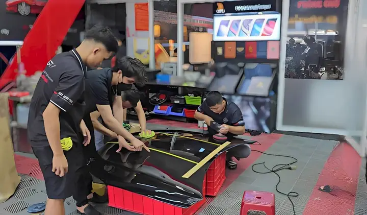 Nghề Độ Xe Ô Tô Là Gì?