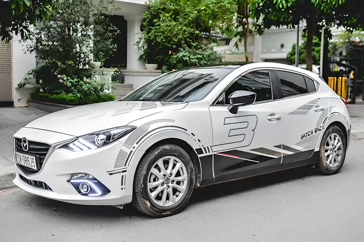 Các Phương Pháp Dán Decal Xe