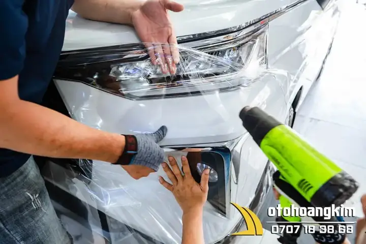 Dịch Vụ Dán Keo Xe Ô Tô Tại Hoàng Kim Chuyên Nghiệp, Giá Tốt