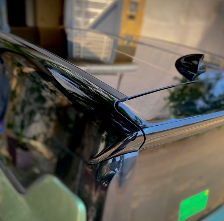 Dán nóc VF3: Giải pháp cá nhân hóa và bảo vệ xe hiệu quả