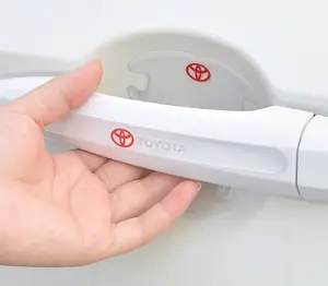 Miếng Dán Bảo Vệ Tay Nắm Cửa Và Hõm Cửa Ô Tô