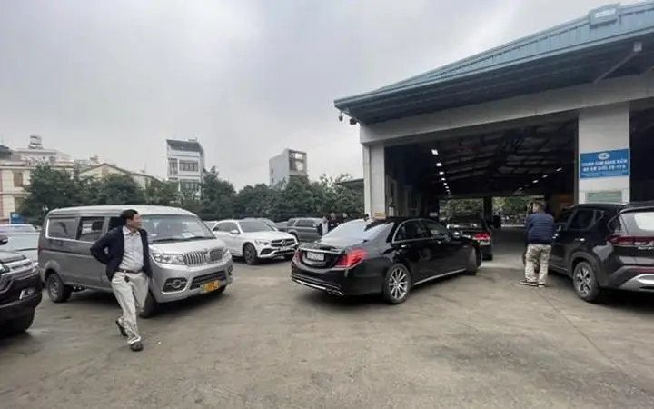 80% Trung Tâm Đăng Kiểm Trên Cả Nước Hoạt Động Trở Lại