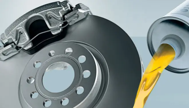 Khi Nào Cần Thay Dầu Phanh Ô Tô?
