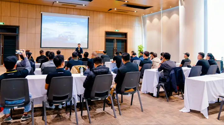 Công Nghệ Tự Động Hóa: Trái Tim Của Dây Chuyền Sản Xuất Vinfast