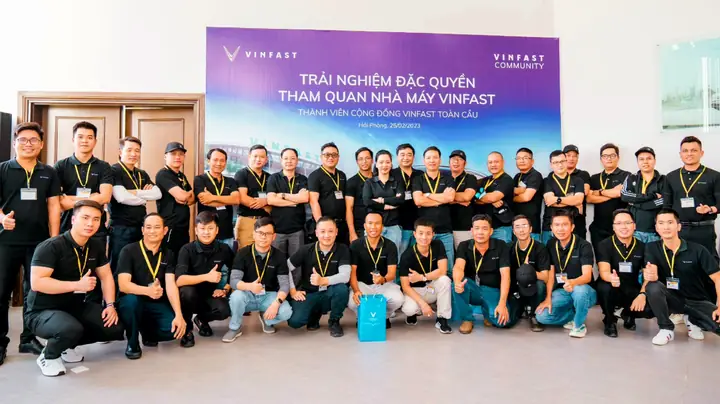 Công Nghệ Tự Động Hóa: Trái Tim Của Dây Chuyền Sản Xuất Vinfast