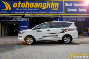 Tem Dán Sườn Phong Cách Đơn Giản, Tinh Tế Xe 7 Chỗ