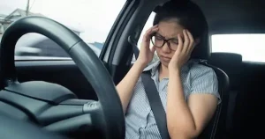 Đi Xe Ô Tô Bị Đau Đầu: Nguyên Nhân Và Cách Phòng Tránh Hiệu Quả