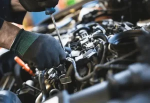 Khi Nào Dịch Vụ Sửa Xe Ô Tô Tại Nhà Là Giải Pháp Tối Ưu?