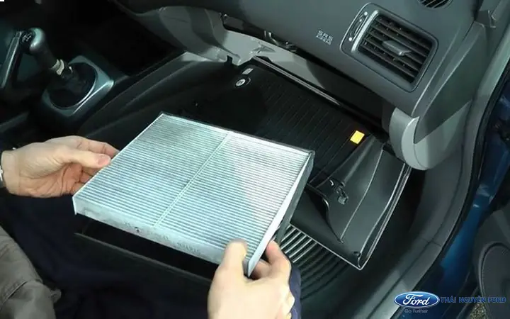 Tại Sao Điều Hòa Xe Ô Tô Không Mát? Nguyên Nhân Và Cách Khắc Phục