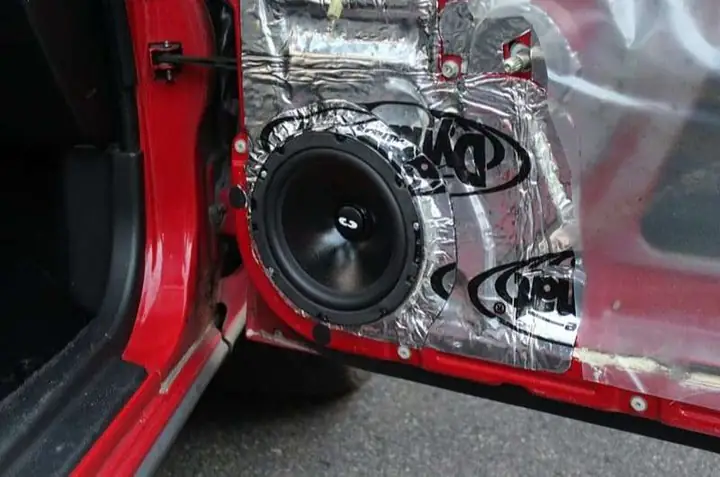 Độ Loa Cánh Ô Tô