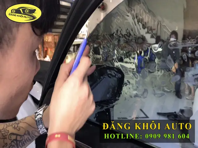 Phim Cách Nhiệt Ô Tô