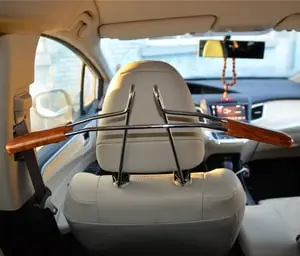 Móc Treo Áo Trên Ô Tô (mẫu 2)