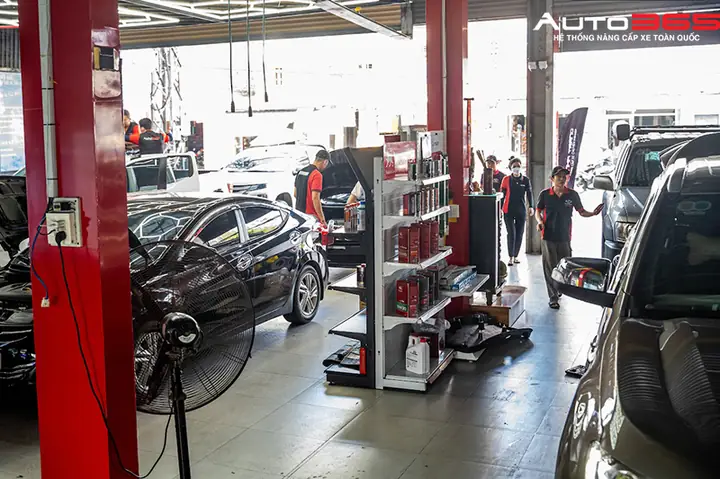 Đồ Chơi Xe Ô Tô Ở Nha Trang