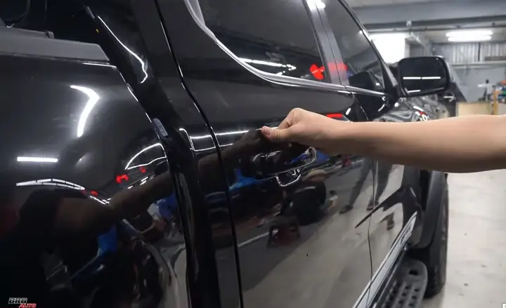 Giới Thiệu Về Cửa Hít Ô Tô