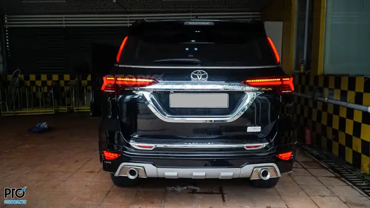 Các Giải Pháp Độ Đèn Hậu Led Ô Tô