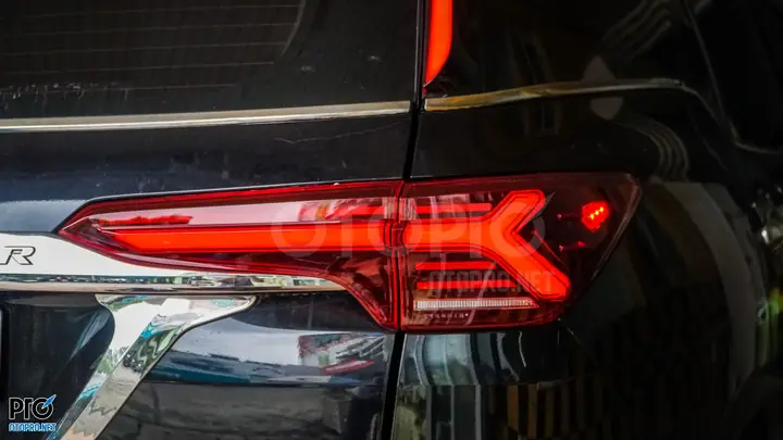 Các Giải Pháp Độ Đèn Hậu Led Ô Tô