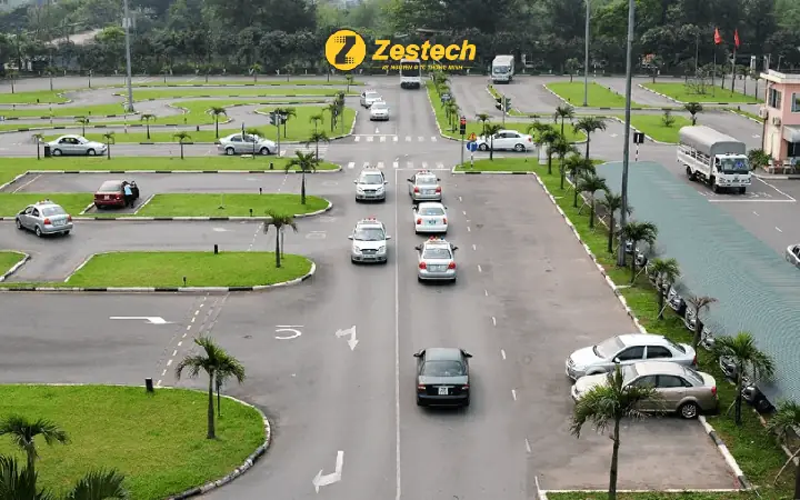 Quy Định Bao Nhiêu Tuổi Được Thi Bằng Lái Xe Ô Tô?