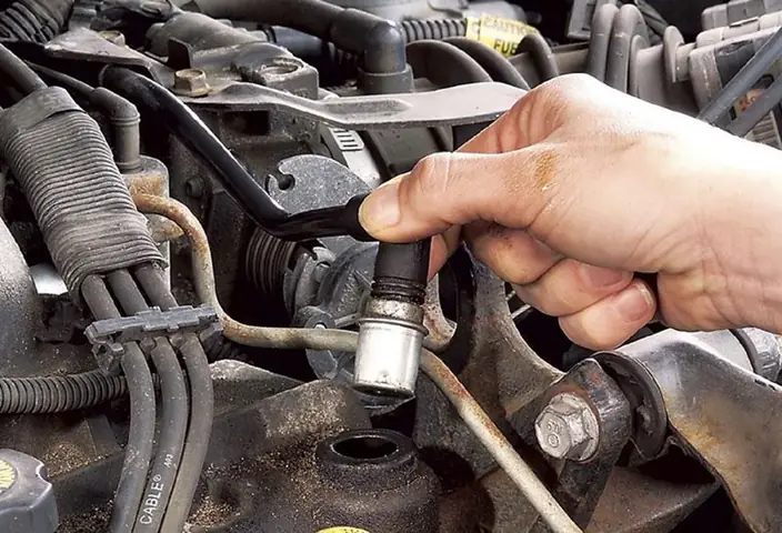 Cách Khắc Phục Tình Trạng Vòng Tua Máy Không Ổn Định