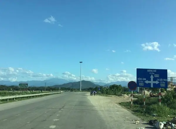 Kinh Nghiệm Phượt Lào Bằng Xe Máy, Ô Tô Tự Lái 2025