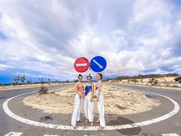 Du Lịch Phan Thiết Bằng Ô Tô Với 4 Cung Đường Đẹp Ngất Ngây