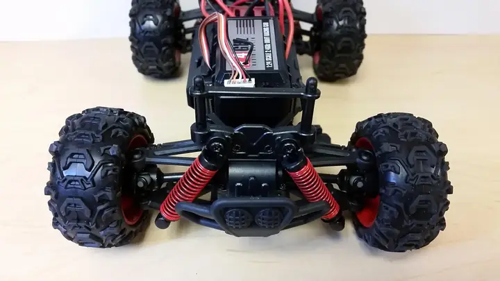 Subotech Bg1510 - Video Clip Đập Hộp Và Chạy Thử Xe Địa Hình Điều Khiển