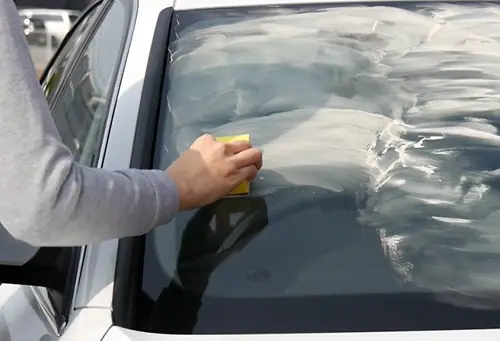 Dung Dịch Lau Kính Tạo Bọt