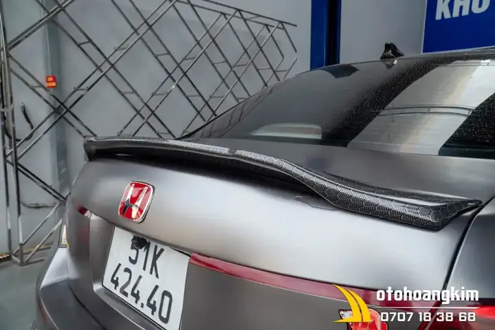 Đặc Điểm Đuôi Cá Accord Gen8 2010 Mẫu Võng Xe Lux A